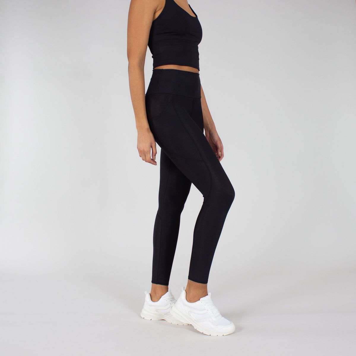 Barely There Pocket Pant