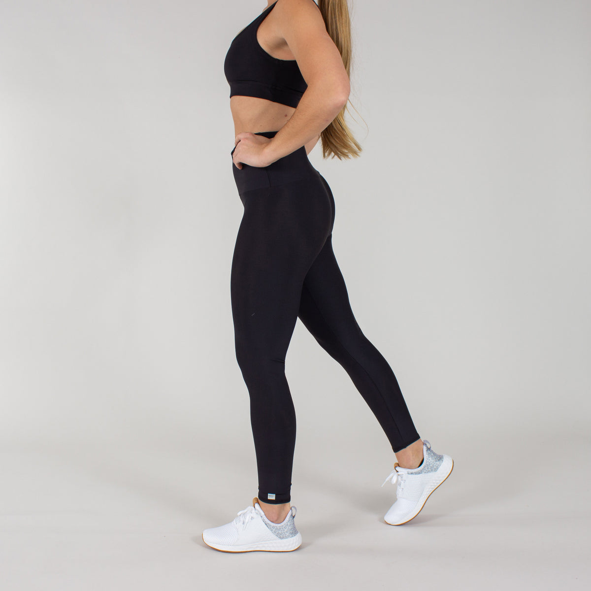 Barely There Cross Front Legging